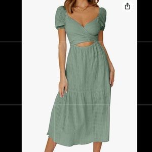 NWT MIHOLL (Amazon) size L green midi dress